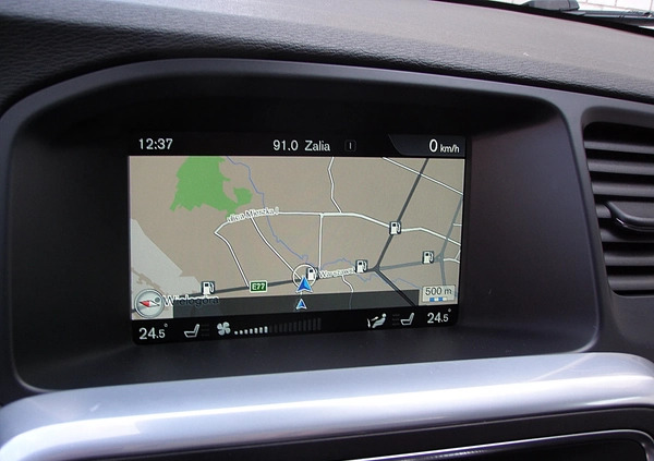 Volvo V60 Cross Country cena 62800 przebieg: 241000, rok produkcji 2015 z Rzeszów małe 631